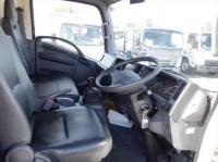Isuzu ELF 2016
