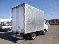 Isuzu ELF 2021