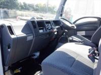 Isuzu ELF 2021