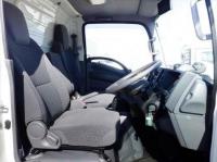 Isuzu ELF 2021