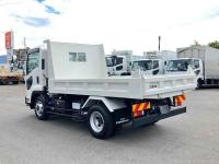 Isuzu Forward 2023