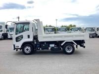 Isuzu Forward 2023