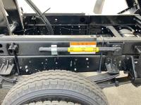 Isuzu Forward 2023