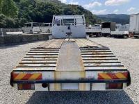 Isuzu Forward 2004
