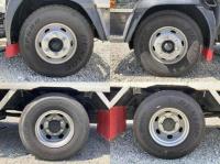 Isuzu Forward 2004