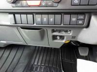 Mazda TITAN 2024