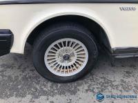Volvo 240 1990