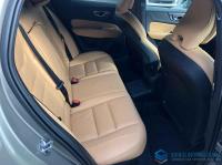 Volvo V60 2022