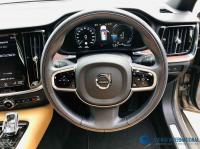 Volvo V60 2022