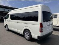 Toyota Hiace Commuter VAN 2024