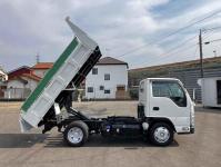 Isuzu ELF 2021