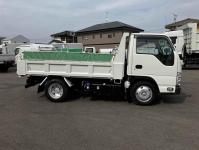 Isuzu ELF 2021