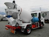 Isuzu Forward 2024
