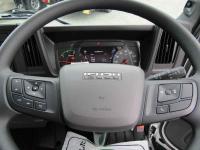 Isuzu Forward 2024