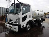 Isuzu Forward 2018