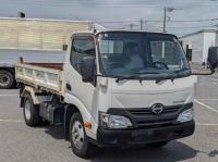 Hino Dutro 2017