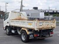 Hino Dutro 2017