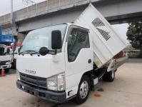 Isuzu ELF 2013