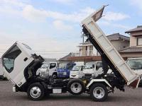 Isuzu ELF 2016