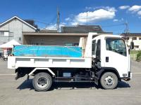 Isuzu Forward 2018
