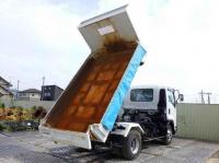 Isuzu Forward 2018