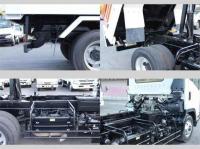 Isuzu Forward 2018