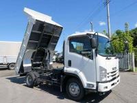 Isuzu Forward 2020