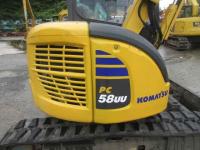 Komatsu EXCAVATOR 2016