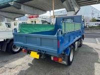 Toyota DYNA 2022