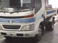 Hino Dutro 2000