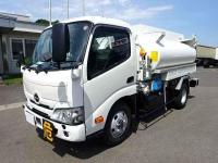 Hino Dutro 2024