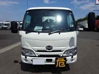Hino Dutro 2024