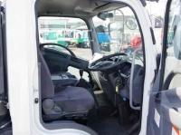 Isuzu Forward 2020