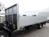 Isuzu Forward 2021