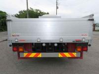 Isuzu Forward 2021