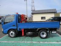 Hino Dutro 2003