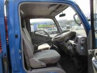 Hino Dutro 2003