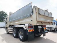 Mitsubishi SUPER GREAT 2013