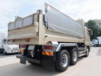 Mitsubishi SUPER GREAT 2013