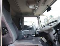 Mitsubishi SUPER GREAT 2013