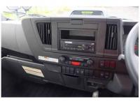 Isuzu ELF 2023