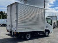 Isuzu ELF 2024