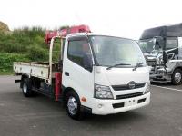 Hino Dutro 2016
