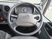 Hino Dutro 2016