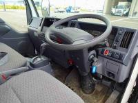 Isuzu ELF 2019