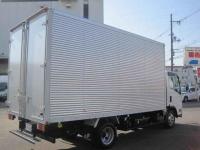 Isuzu ELF 2023