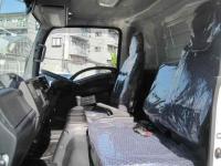 Isuzu ELF 2023