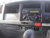Isuzu ELF 2023