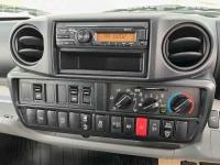 Hino Dutro 2024