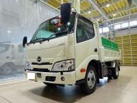 Hino Dutro 2024